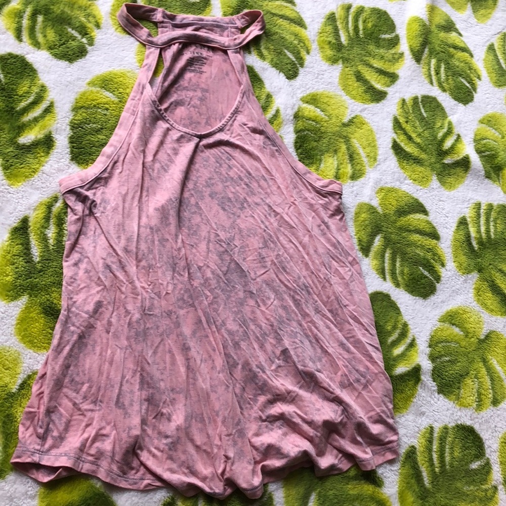 flowy tank